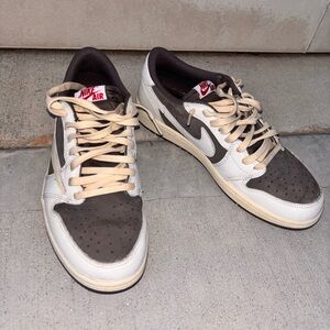Travis Scott Mocha Lows